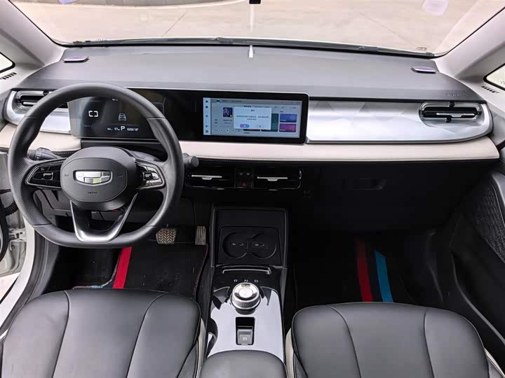 Photo 5 - Geely Geometry E Firefly