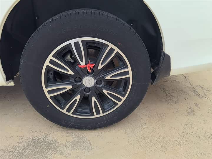 Photo 5 - BYD F3