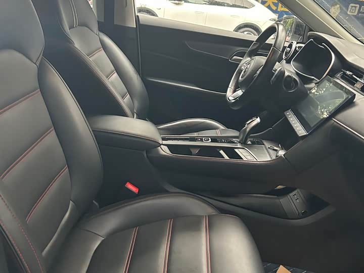 MG Motor 6 2021 2021款 Pro 1.5T 自动领潮豪华版