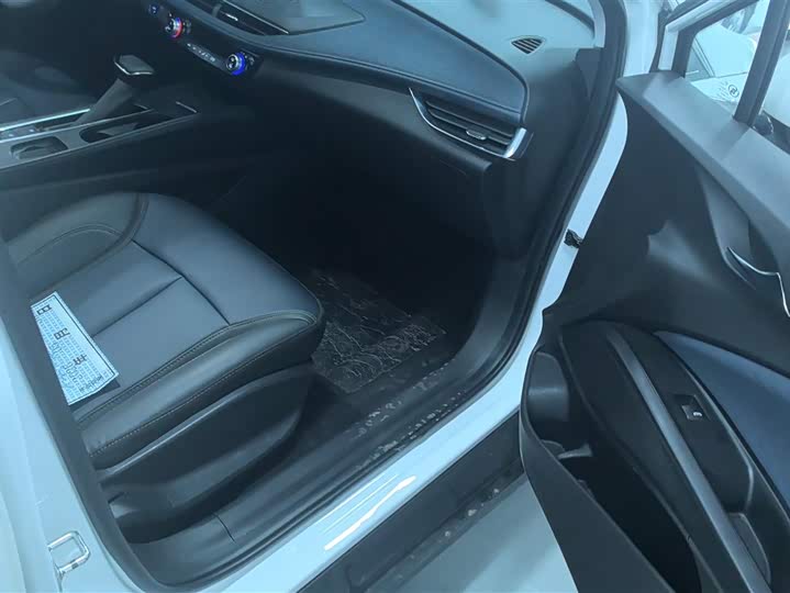 Фото 8 - Buick Velite 6