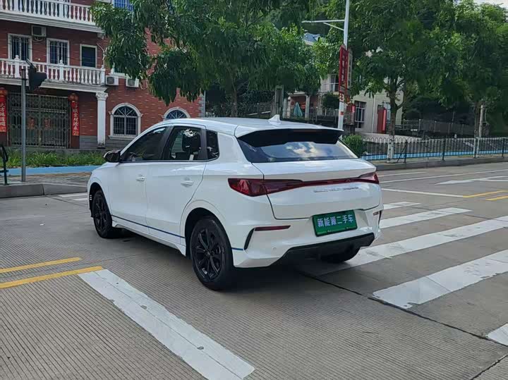 BYD E2 2021 2021款 出行版