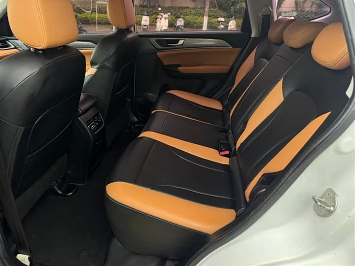 Фото 4 - Haval M6
