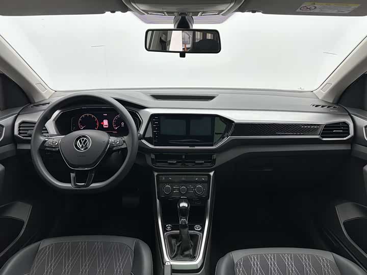 Фото 7 - Volkswagen T-Cross