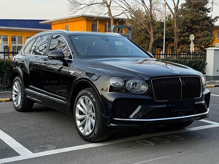 Bentley Bentayga 2024 2024款 4.0T V8 长轴距版
