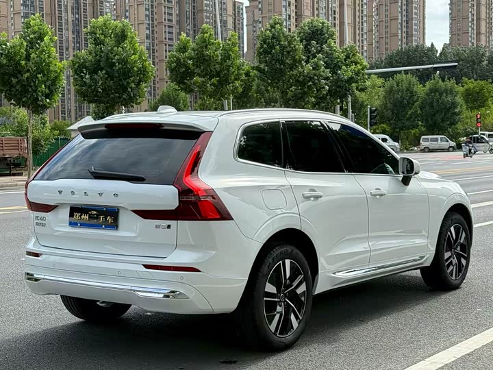 Volvo XC60 2026 2026款 B5 四驱智远豪华版
