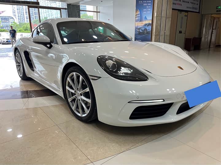 Фото 3 - Porsche 718