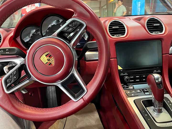 Фото 9 - Porsche 718