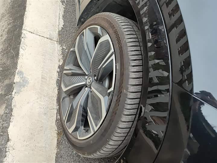 Mazda EZ-60 2025 2025款 增程200 Max