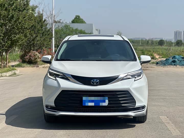 Toyota Sienna 2024 2024款 2.5L混动 舒适版