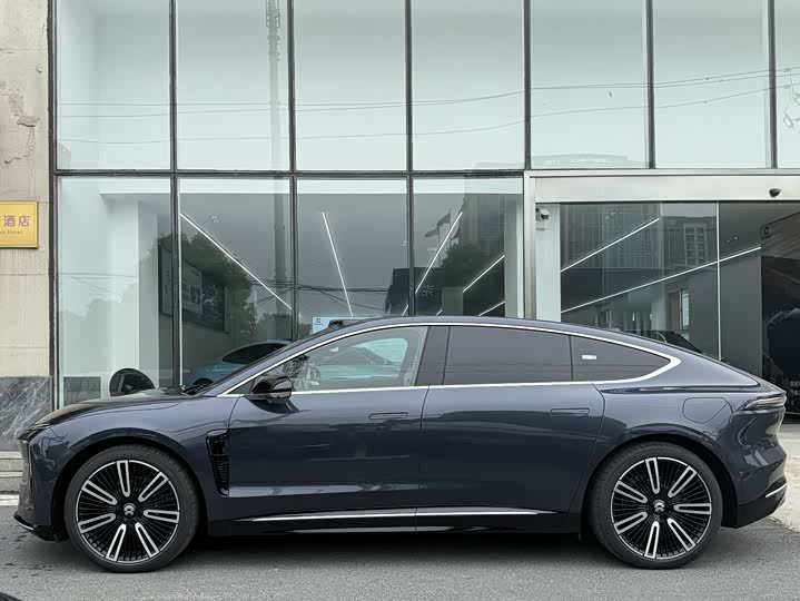 Nio ET9 2025 2025款 102kWh 签名版