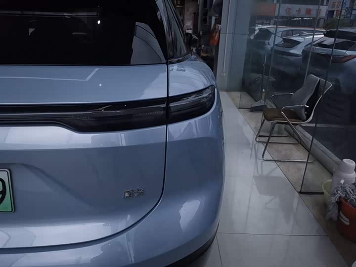 Фото 8 - Nio ES6