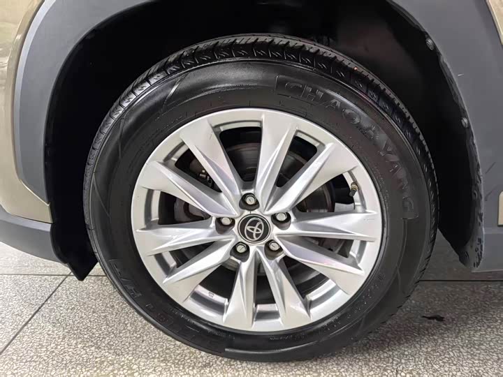 Toyota Corolla Cross 2023 2023款 2.0L 先锋版