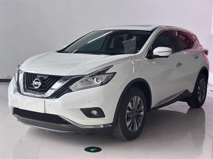 Photo 2 - Nissan Murano