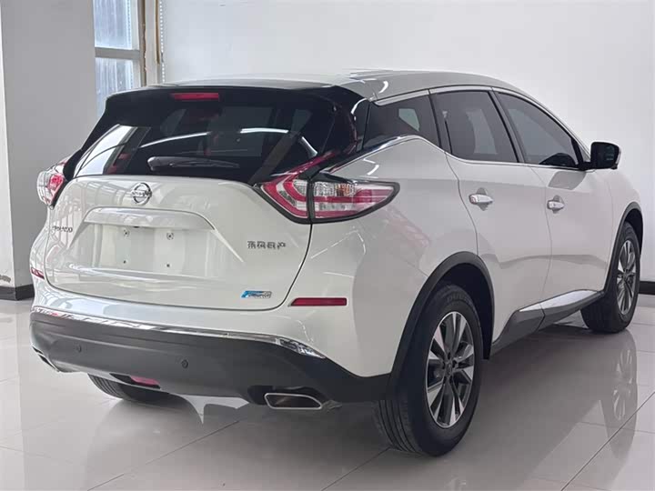 Photo 9 - Nissan Murano