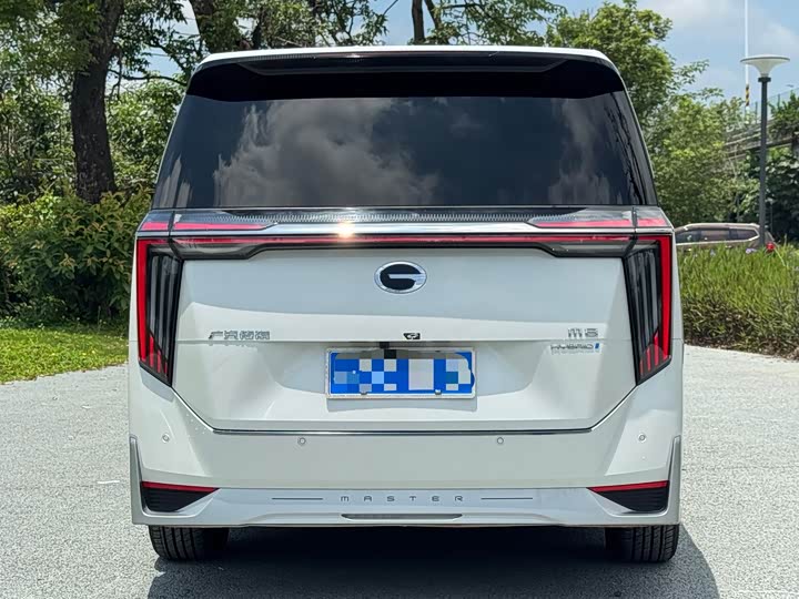 GAC Trumpchi M8 2025 2025款 宗师系列 超级混动版