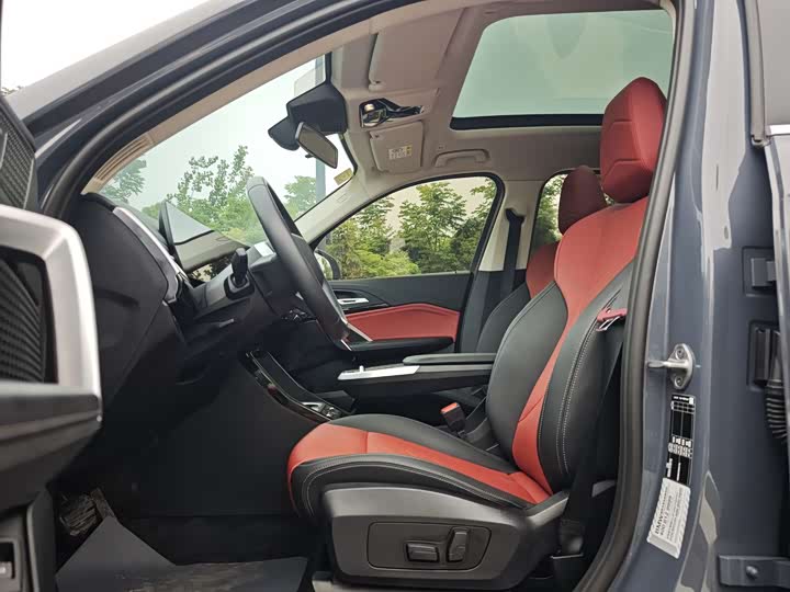 Фото 4 - BMW X1