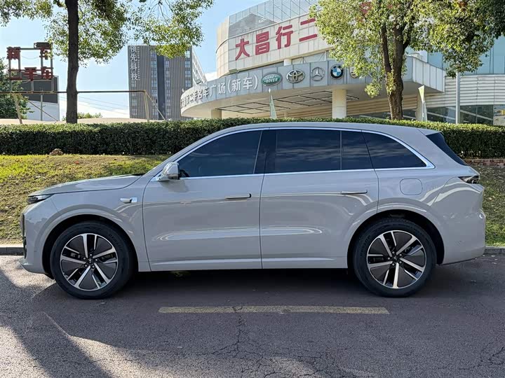 Zdjęcie 3 - LiXiang L6