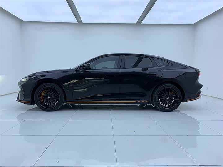 Changan UNI-V 2025 2025款 第三代 2.0T 劲擎型