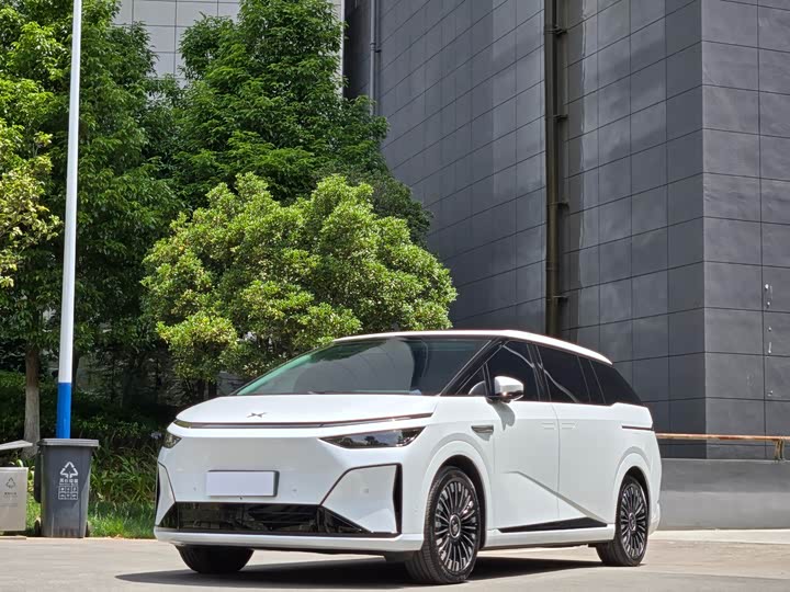 2026 XPeng X9
