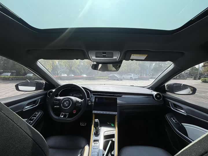 MG Motor 6 2021 2021款 1.5T 自动领潮智装版