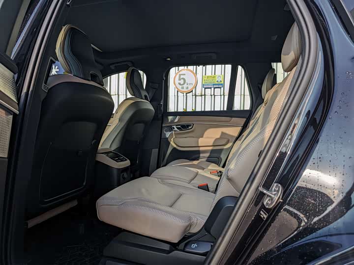 Фото 6 - Volvo XC90 Hybrid