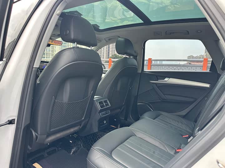 Audi Q5L 2020 2020款 45 TFSI 尊享时尚型