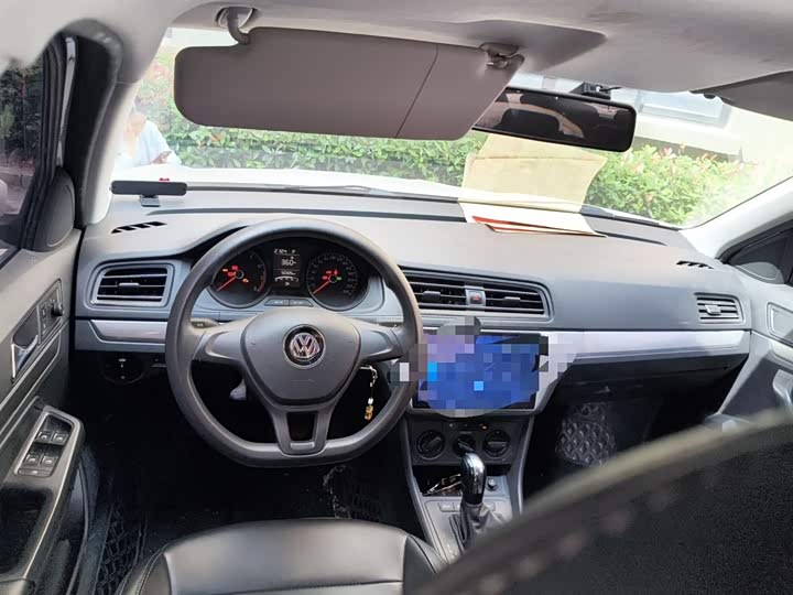 Фото 3 - Volkswagen Lavida