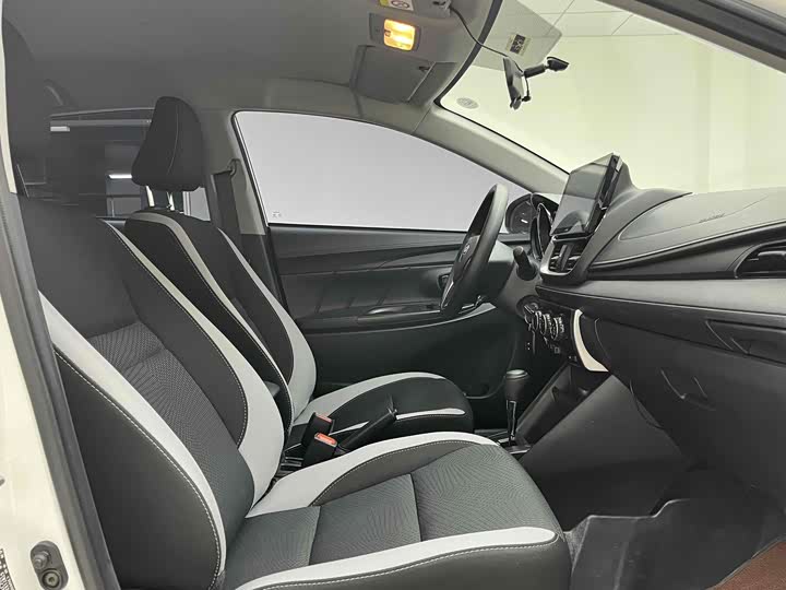 Toyota Yaris L Hatchback 2022 2022款 1.5L CVT领先PLUS版