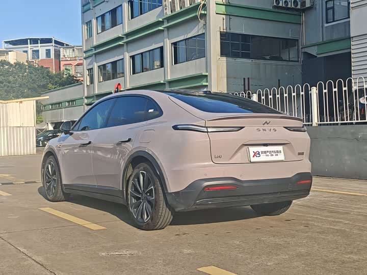 Photo 6 - Nio Onvo L60
