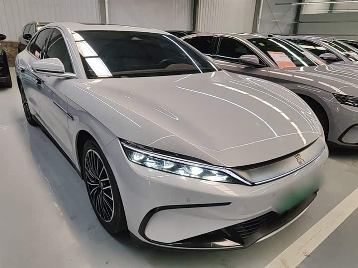 Фото 4 - BYD Han