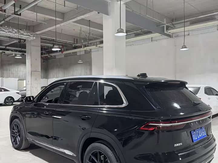 Фото 4 - Geely Monjaro