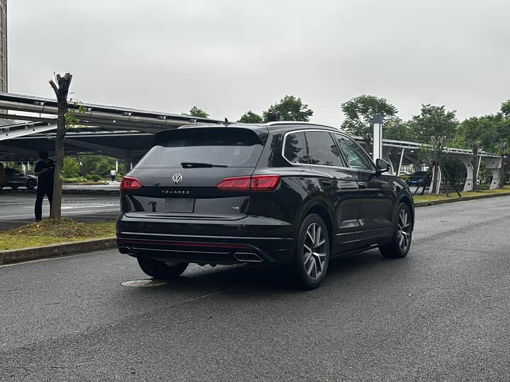 Volkswagen Touareg 2022 2022款 3.0TSI 锐享版 经典运动套装
