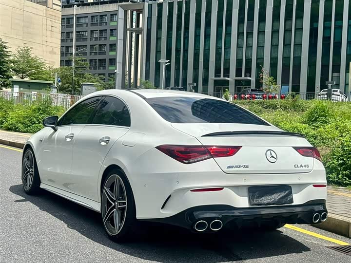 Фото 7 - Mercedes-Benz CLA-Class AMG