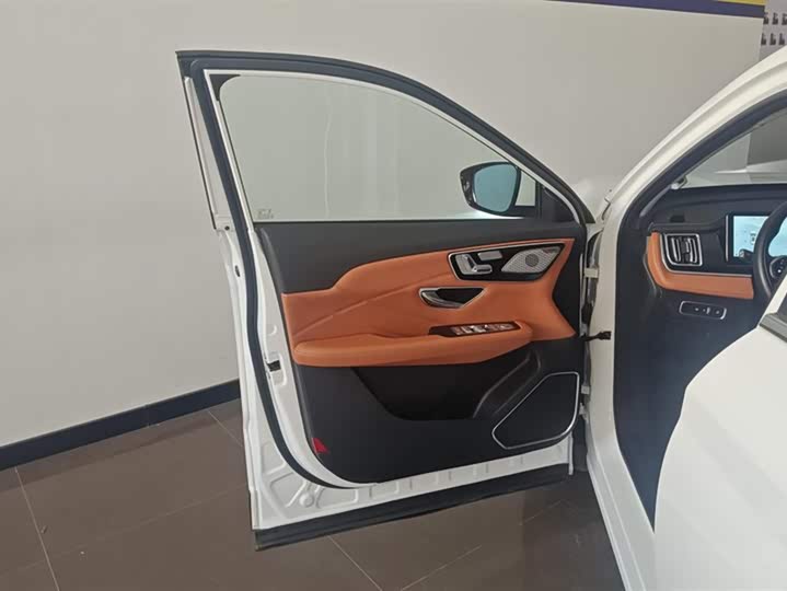 Jetour Shanhai L7 2024 2024款 1.5T 120km ULTRA 7座