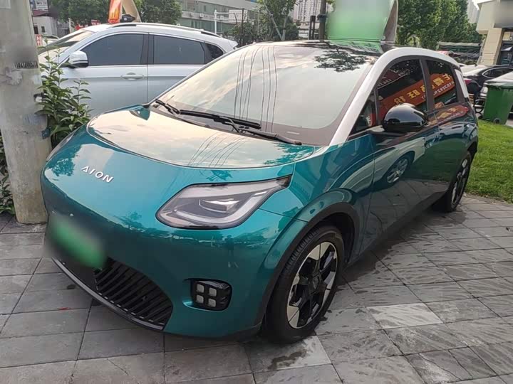2025 GAC Aion UT