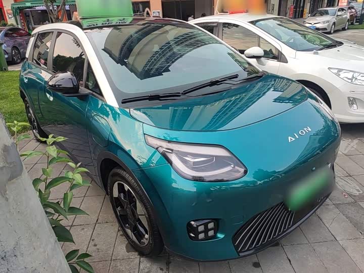 2025 GAC Aion UT