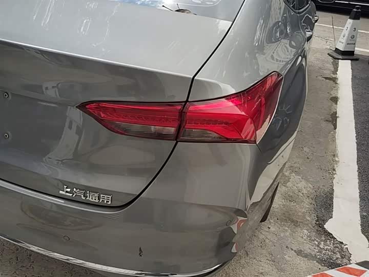 Zdjęcie 8 - Buick Verano