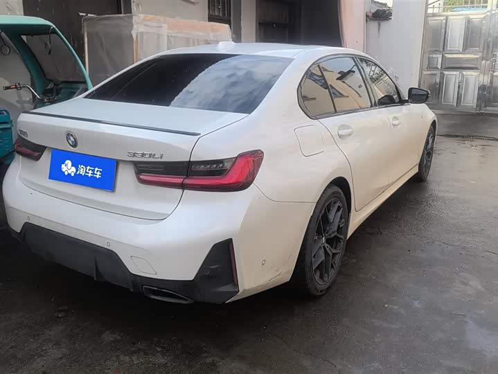 BMW 3 Series 2025 2025款 330i M运动曜夜套装