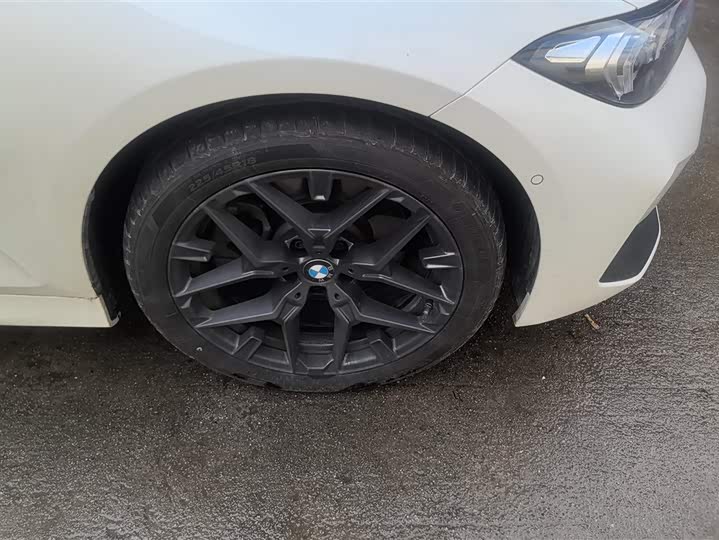 BMW 3 Series 2025 2025款 330i M运动曜夜套装