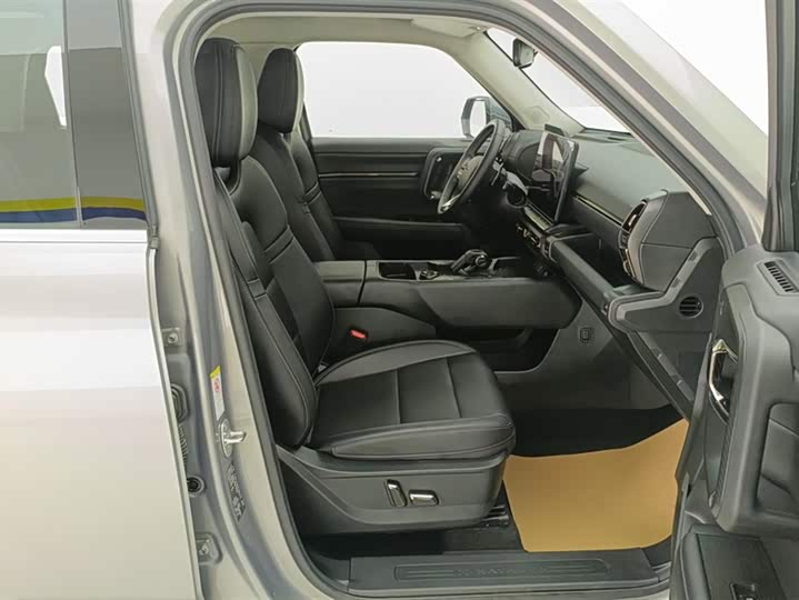 Photo 8 - Haval H-Dog