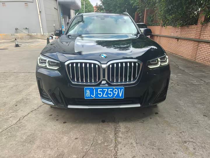 Фото 2 - BMW X3