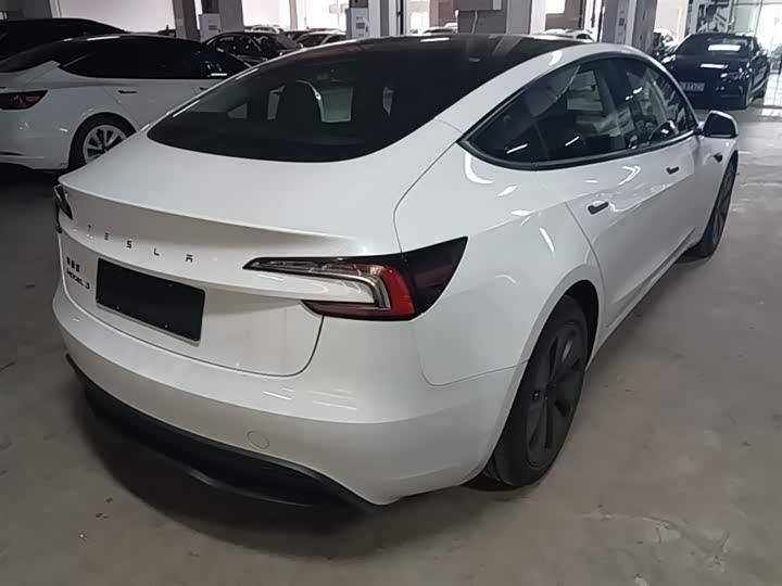 Tesla Model 3 2025 2025款 改款 后轮驱动版