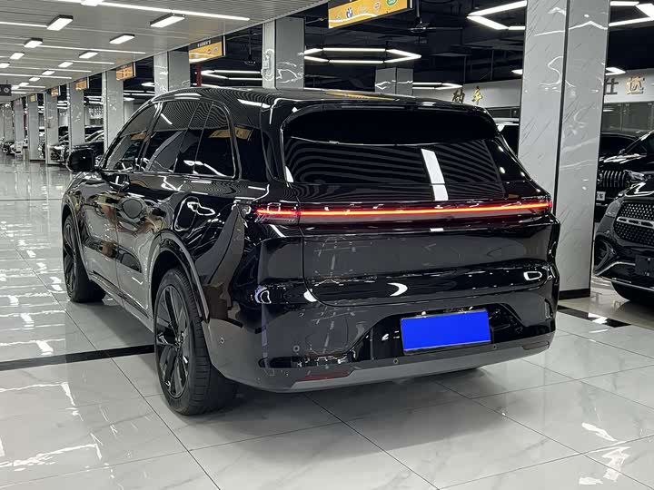 Фото 8 - LiXiang L6