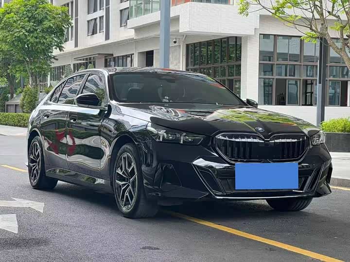BMW i5 2025 2025款 eDrive 40L M运动套装