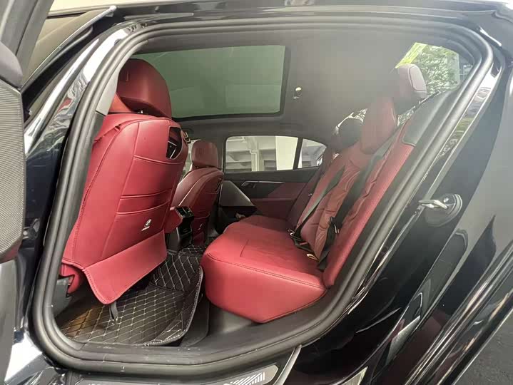 BMW i5 2025 2025款 eDrive 40L M运动套装