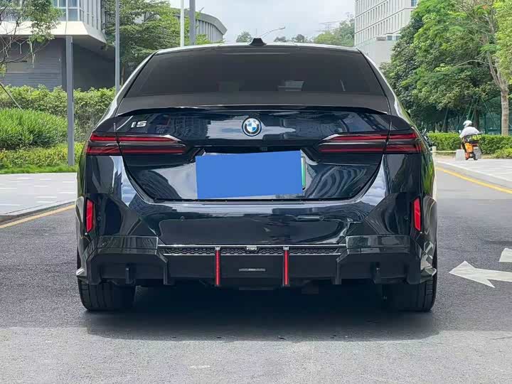 BMW i5 2025 2025款 eDrive 40L M运动套装