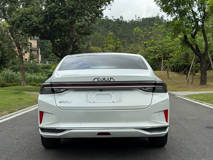 Dongfeng Aeolus Yixuan Max 2023 2023款 1.5T 超能型爸版