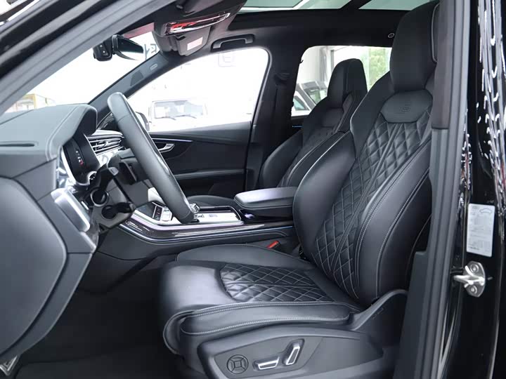 Photo 6 - Audi SQ7