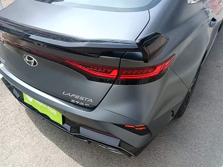 Photo 8 - Hyundai Lafesta