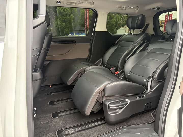 Photo 6 - GAC Trumpchi E8